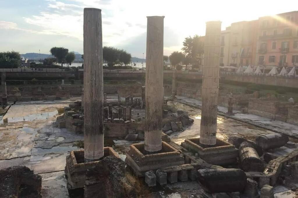 Domus Flavia Villa Pozzuoli Kültér fotó