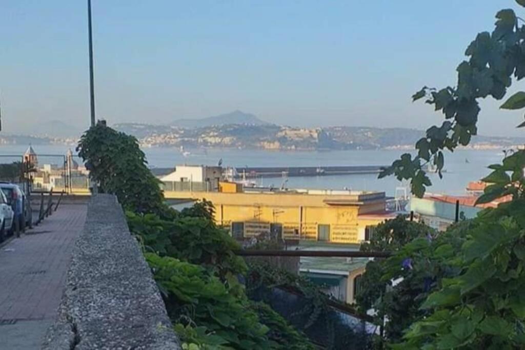 Domus Flavia Villa Pozzuoli Kültér fotó